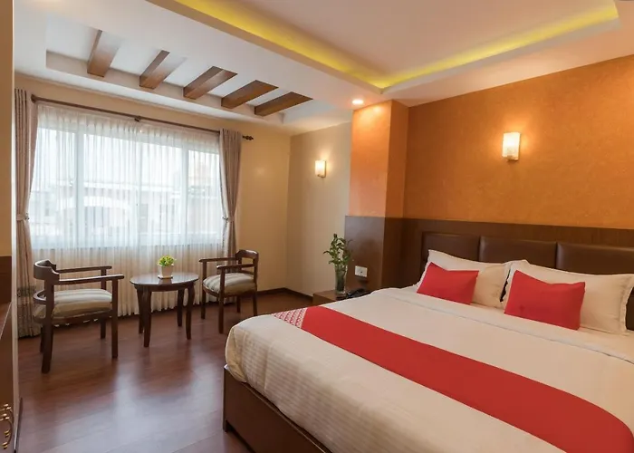 Oyo 670 Bagdurbar Hotel